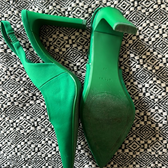 Lefties Heels - Picture 3 of 4